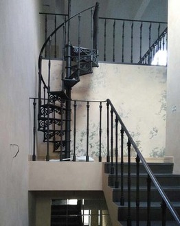 Чугунная винтовая лестница "Велис", фото 2