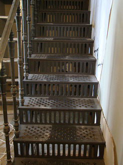 Чугунная маршевая лестница "Сокольники", фото 3