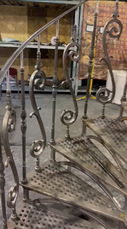 Чугунная винтовая лестница "Конверсия", фото 3